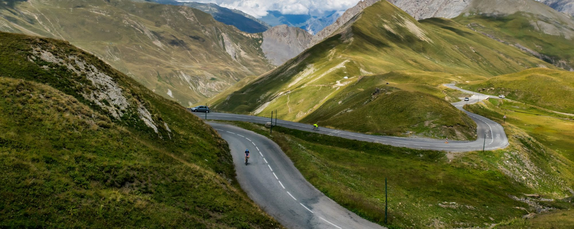 Road cycling in the alps